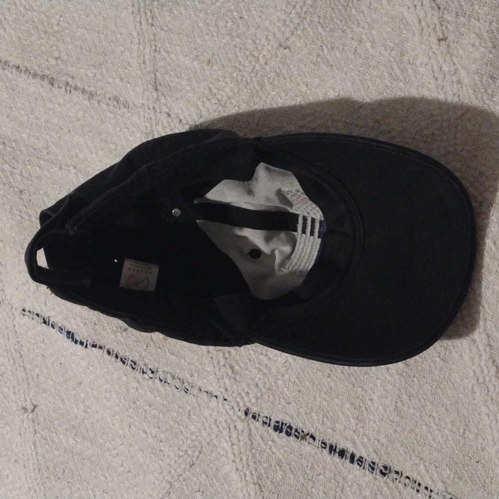 Baseball cap. - Picture 2 of 2